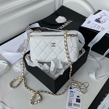 Colestore Chanel Classic White Caviar Vanity Bag 16x8x10cm
