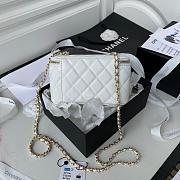 Colestore Chanel Classic White Caviar Vanity Bag 16x8x10cm - 6