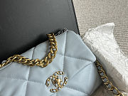 Colestore Chanel Lambskin 19 Medium Flap Shoulder Bag 26×16cm - 3