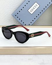 Colestore Gucci Cat-Eye Frame Sunglasses 52-21-145 - 4
