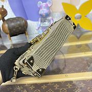 Colestore Louis Vuitton Petite Malle Lizard Gold 20x6x12.5cm - 5