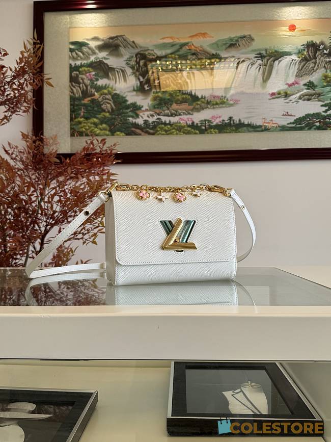 Colestore Louis Vuitton Twist MM Optic White Epi Leather 23 x 17 x 9.5 cm - 1