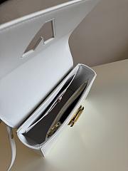 Colestore Louis Vuitton Twist MM Optic White Epi Leather 23 x 17 x 9.5 cm - 6