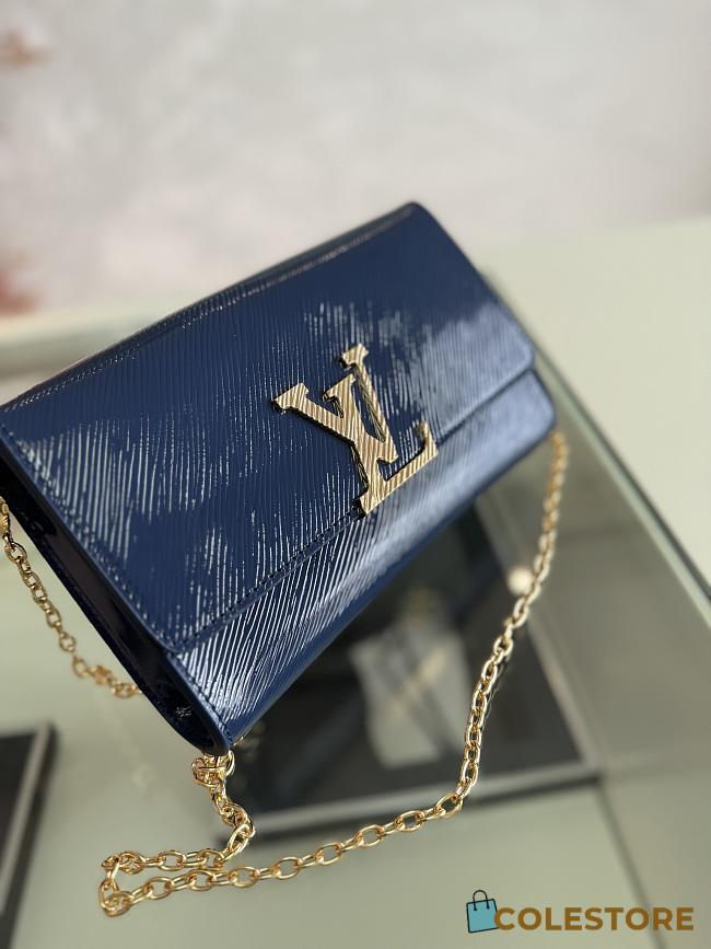Colestore Louis Vuitton Pochette Louise Epi Navy Blue 22x16x4.5cm - 1