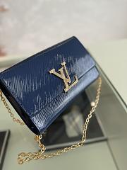 Colestore Louis Vuitton Pochette Louise Epi Navy Blue 22x16x4.5cm - 1