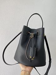 Colestore Burrbery Small TB Bucket Bag 'Black' 16 x 26 x 26cm - 1