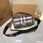 Colestore Burberry Top Handle Note Bag ‘Dark Brown Birch’ 24 x 8 x 14cm - 5