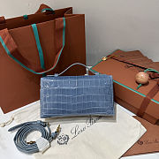 Colestore Loro Piana Extra Pocket L19 Crocodile Blue 19x7x12cm - 2