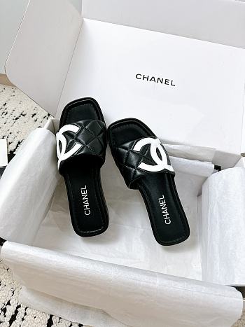 Colestore Chanel Black Flat Slides 