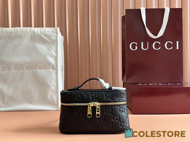 Colestore Gucci GG Emblem Mini Boston Black Bag 20x12x6cm - 1