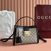 Colestore Gucci Padlock Small GG Shoulder GG Supreme Black 25.5x17.5x10cm - 1