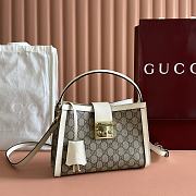 Colestore Gucci Padlock Small GG Shoulder GG Supreme White 25.5x17.5x10cm - 1