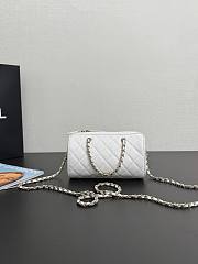 ColestoreChanel Clutch With Chain White 18.5x11x11cm - 3