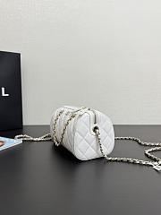 ColestoreChanel Clutch With Chain White 18.5x11x11cm - 4