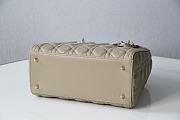 Colestore Dior Medium Lady Dior Lambskin Cannage Bag 'Beige' 24x20x11cm - 5
