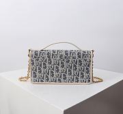 Colestore Dior 30 Montaigne Cigale Pouch with Chain Blue Dior Oblique 20.5×11×5cm - 4