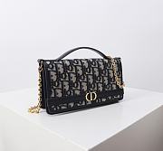 Colestore Dior 30 Montaigne Cigale Pouch with Chain Blue Dior Oblique Jacquard 20.5×11×5cm - 5
