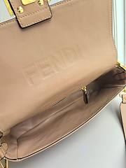 Colestore Fendi Baguette Bag Glossy Beige 26x5x15cm - 2