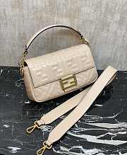 Colestore Fendi Baguette in Cream 26×15×6cm - 4