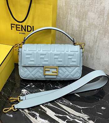 Colestore Fendi Baguette in Baby Blue 26×15×6cm