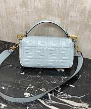 Colestore Fendi Baguette in Baby Blue 26×15×6cm - 2
