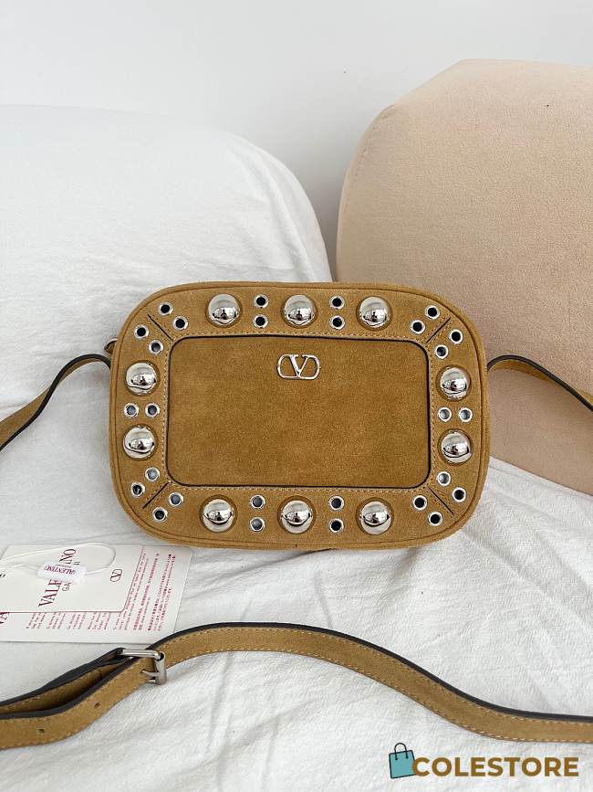 Colestore Valentino Garavani Nellcôte Suede Shoulder Bag Havana Beige 23x16x6cm - 1