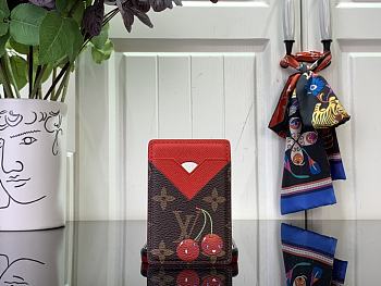 Colestore Louis Vuitton LV x TM Porte-Cartes Magnet Monogram 9.5 x 0.5 x 6.5cm
