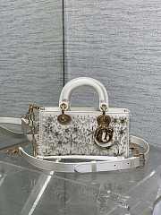 Colestore Dior Lady Dior Micro Bag in White Embroidered Canva 16.5cm - 2