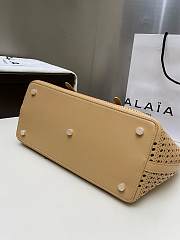Colestore Alaia Neo Mina 32 Bag In Vienne Calfskin Beige 32x19x16cm - 6
