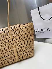 Colestore Alaia Neo Mina 32 Bag In Vienne Calfskin Beige 32x19x16cm - 3