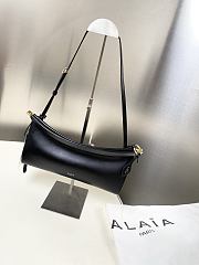 Colestore Alaia Le Click East West Medium Bag In Black Leather 30×14×9cm - 1