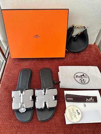 Colestore Hermes Oran Sandals Canvas Back Gray