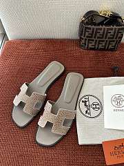 Colestore Hermès Oran Sandal Gray Nude Crystal  - 4