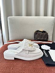 Colestore Chanel Quilted Double C Buckle Mule Slippers White - 2