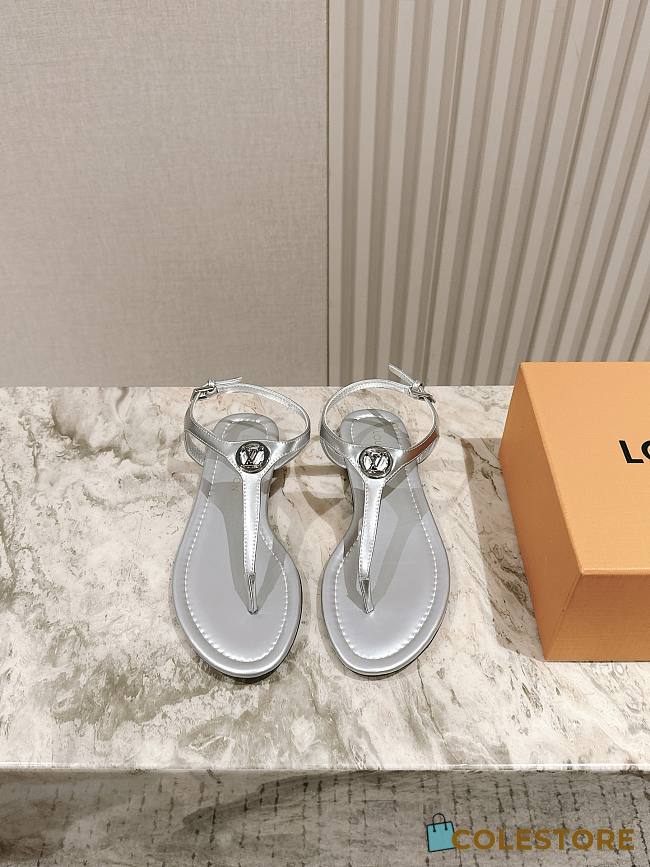 Colestore Louis Vuitton Sunkiss Flat Sandal Silver - 1