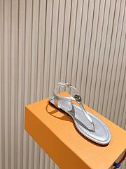 Colestore Louis Vuitton Sunkiss Flat Sandal Silver - 3