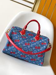 Colestore Louis Vuitton LV x TM Bolsa Speedy Soft 30 Denim Cherry 30x21x17cm - 3