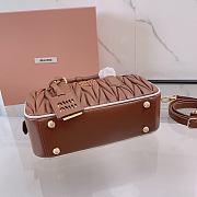 Colestore Miu Miu Matelassé Leather Bowling Bag in Brown 22x10.5x7.5cm - 6