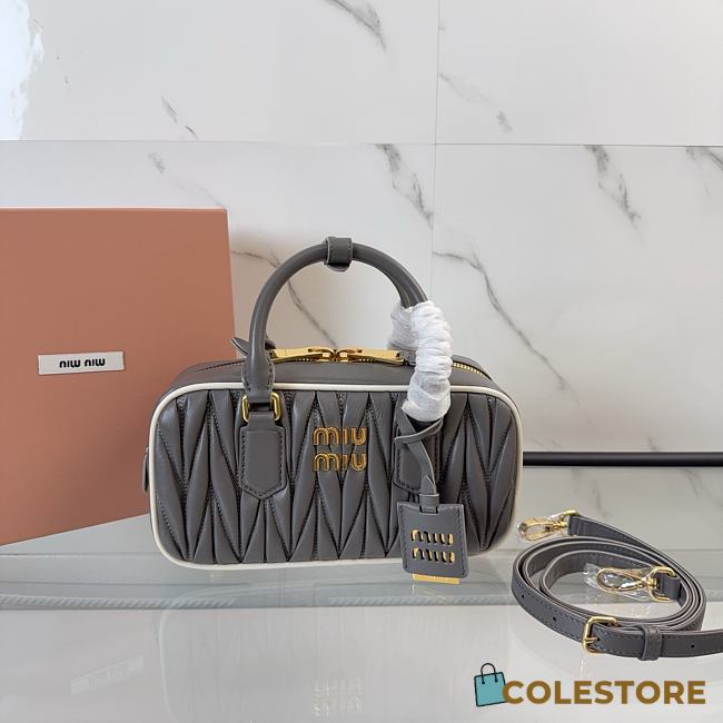Colestore Miu Miu Matelassé Leather Bowling Bag in Gray 22x10.5x7.5cm - 1