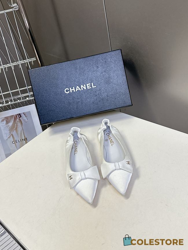 Colestore Chanel White Satin Pointed Flats with A Bow - 1