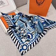 Colestore Hermès Pony Pit Stop Double Face Scarf 90 Cobalt blue / White / Navy - 4