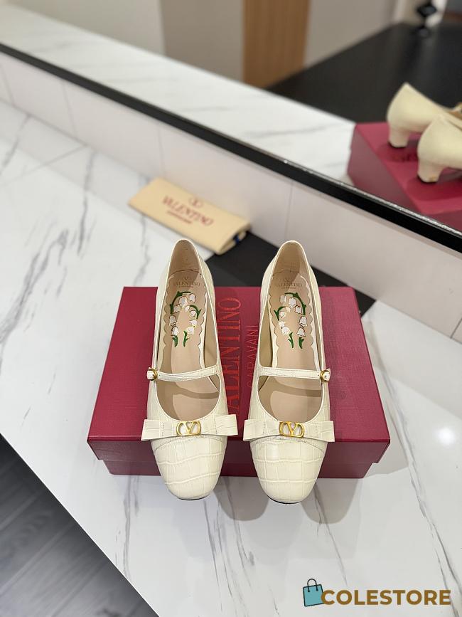 Colestore Valentino Garavani VLogo Signature 60 Leather Mary Jane Pumps White - 1