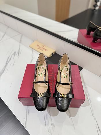 Colestore Valentino Garavani VLogo Signature 60 Leather Mary Jane Pumps Black