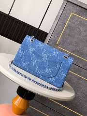 Colestore Chanel Blue Bleached Chain Printed Denim Medium Classic Double Flap 25.5x15.5x6.5cm - 4