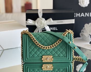 Colestore Chanel Le Boy Bolsa Med Boy Green Caviar 25x15x9cm