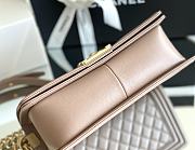 Colestore Chanel Le Boy Bolsa Med Boy Dark Beige Caviar 25x15x9cm - 5