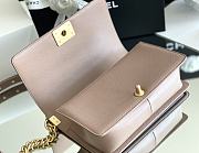 Colestore Chanel Le Boy Bolsa Med Boy Dark Beige Caviar 25x15x9cm - 4