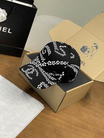 Colestore Chanel Cotton CC Coco Beach Black Cap