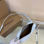 Colestore Burberry Mini Lola Quilted Camera Bag Baby Blue 24 x 6× 15cm - 4