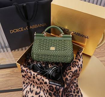  Colestore Dolce & Gabbana Elongated Sicily handbag in Green 18x11x6cm